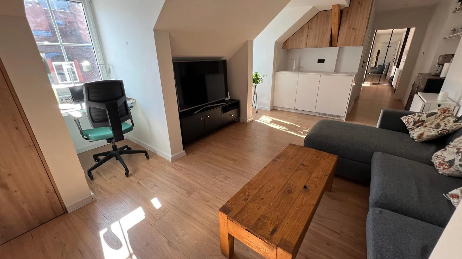 Modern Apartment 46M2 Ac 100M From Stary Rynek City Center Kramarska 21 ポズナン ポーランド